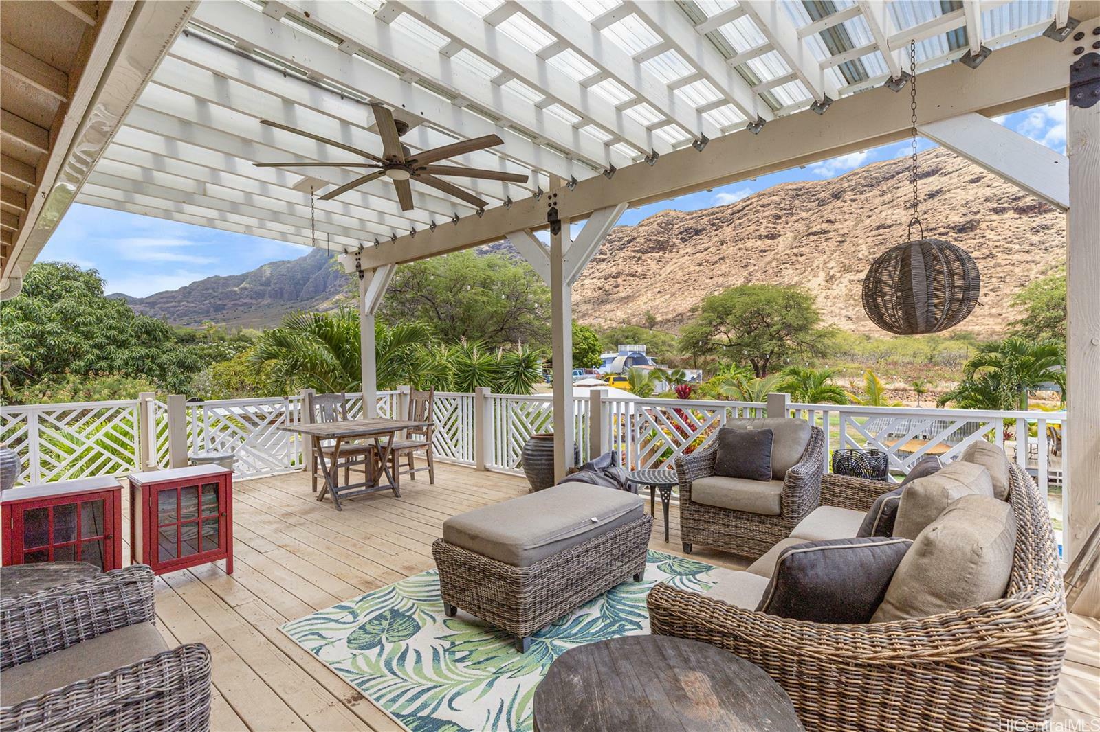 Property Photo:  84-479 Makaha Valley Road  HI 96792 