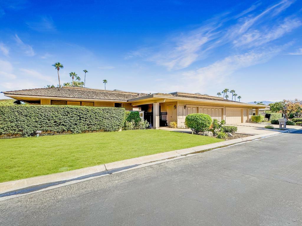 Property Photo:  39 Princeton Drive  CA 92270 