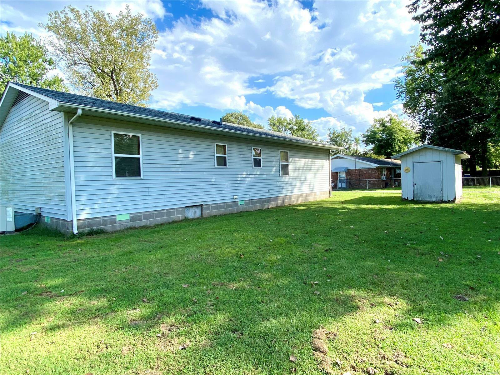 Property Photo:  503 S 6th Street  MO 63834 