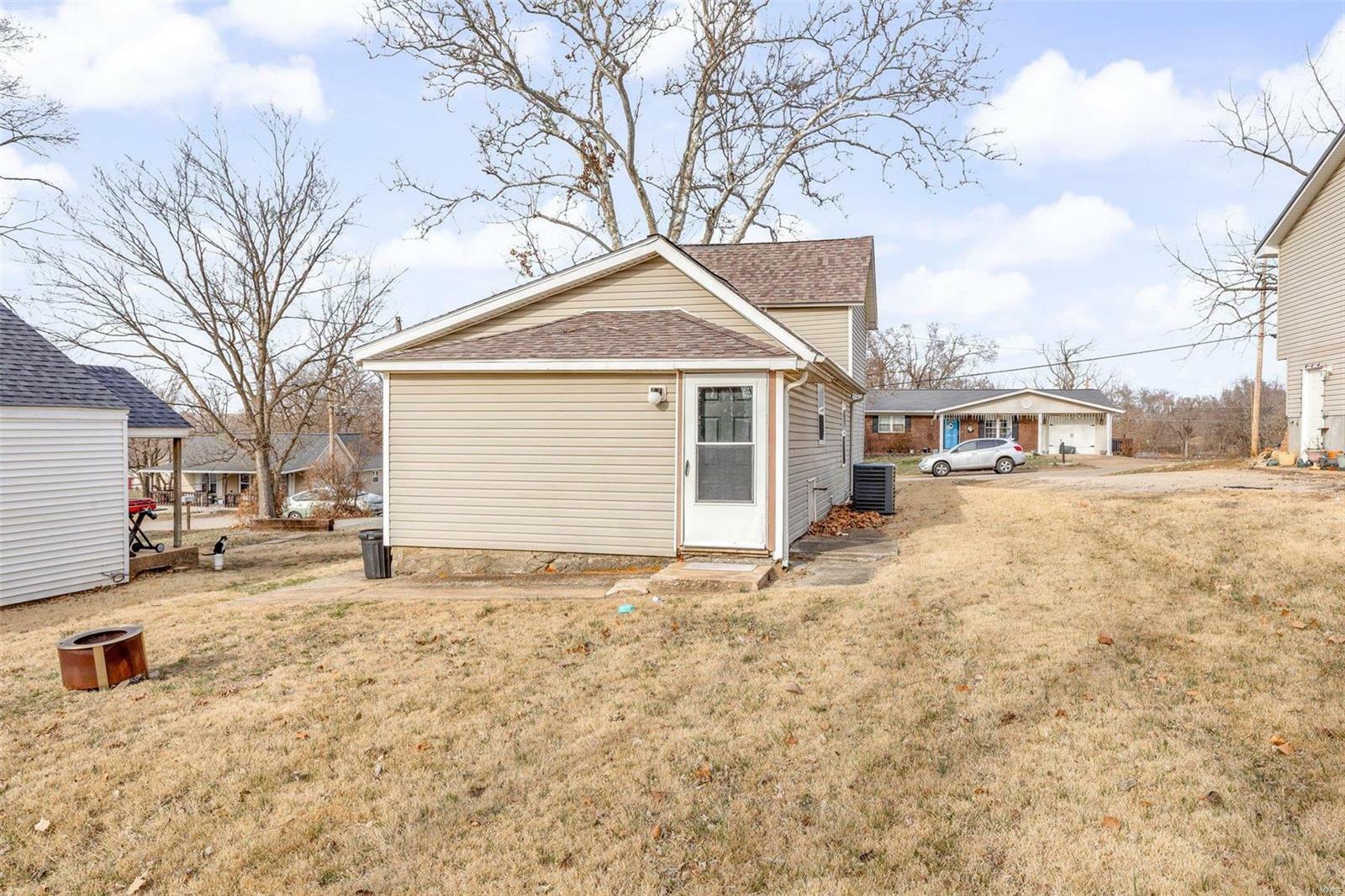 Property Photo:  213 Houser Street  MO 63601 