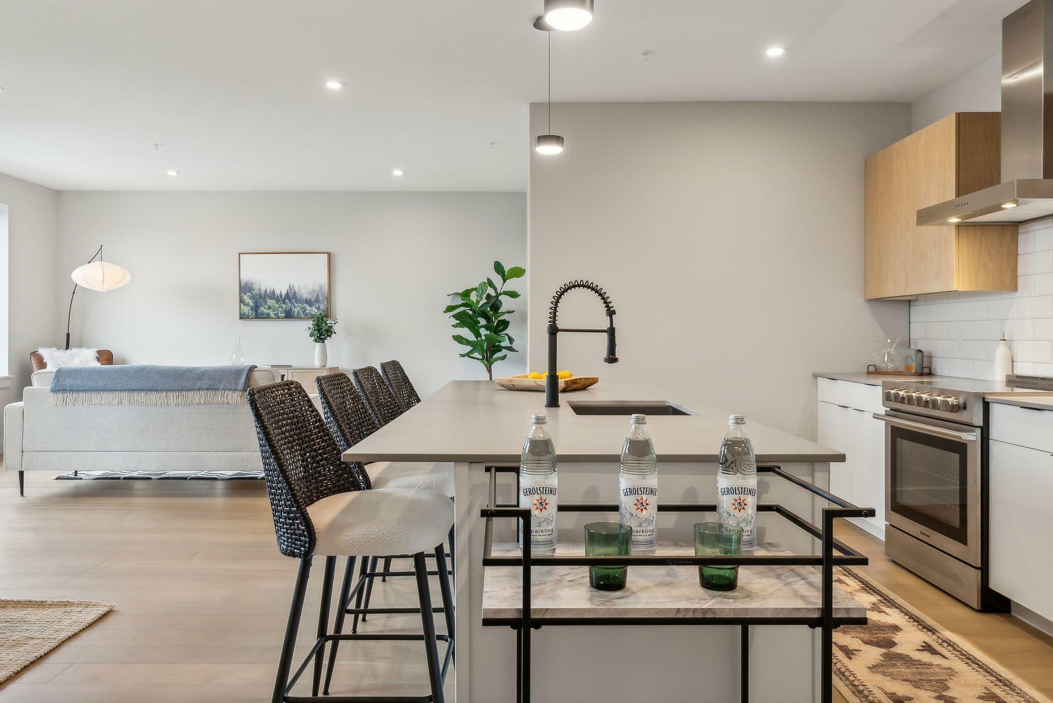 Property Photo: 75 Chestnut Street 707 ME 04101