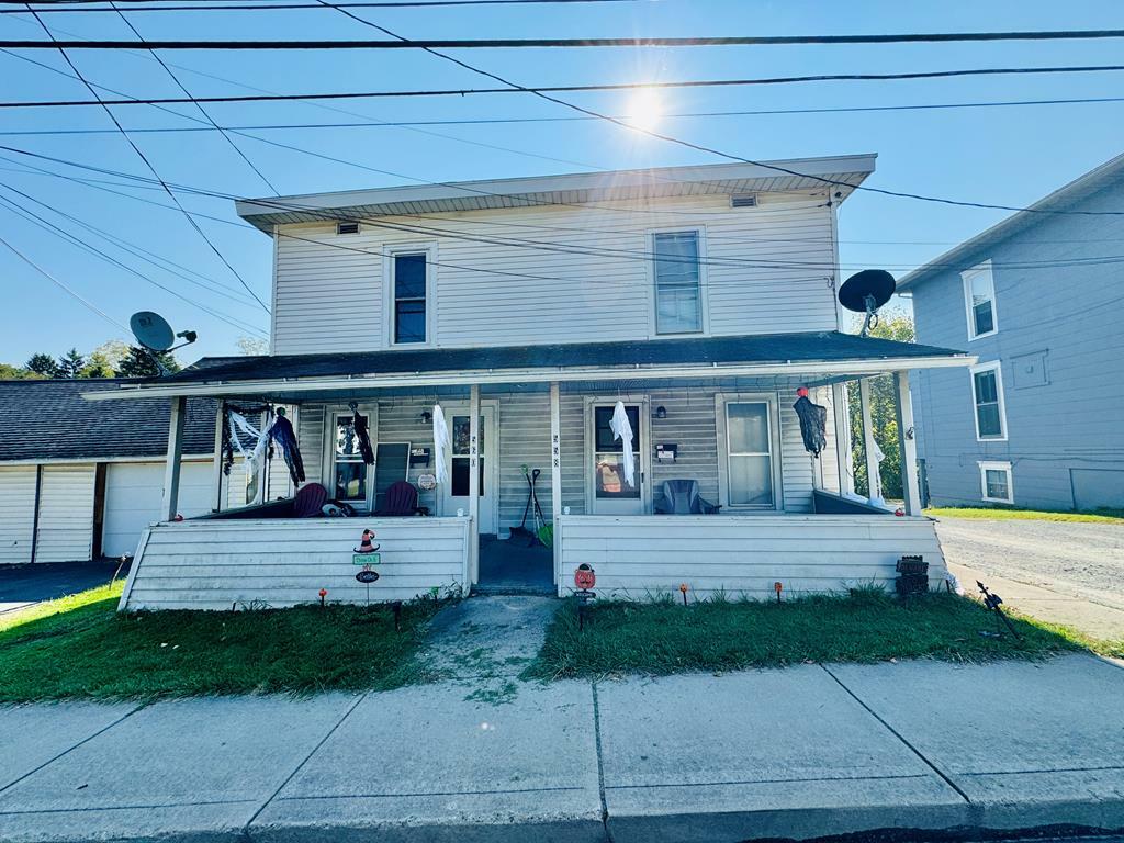 560/558 Canton St  Troy PA 16947 photo