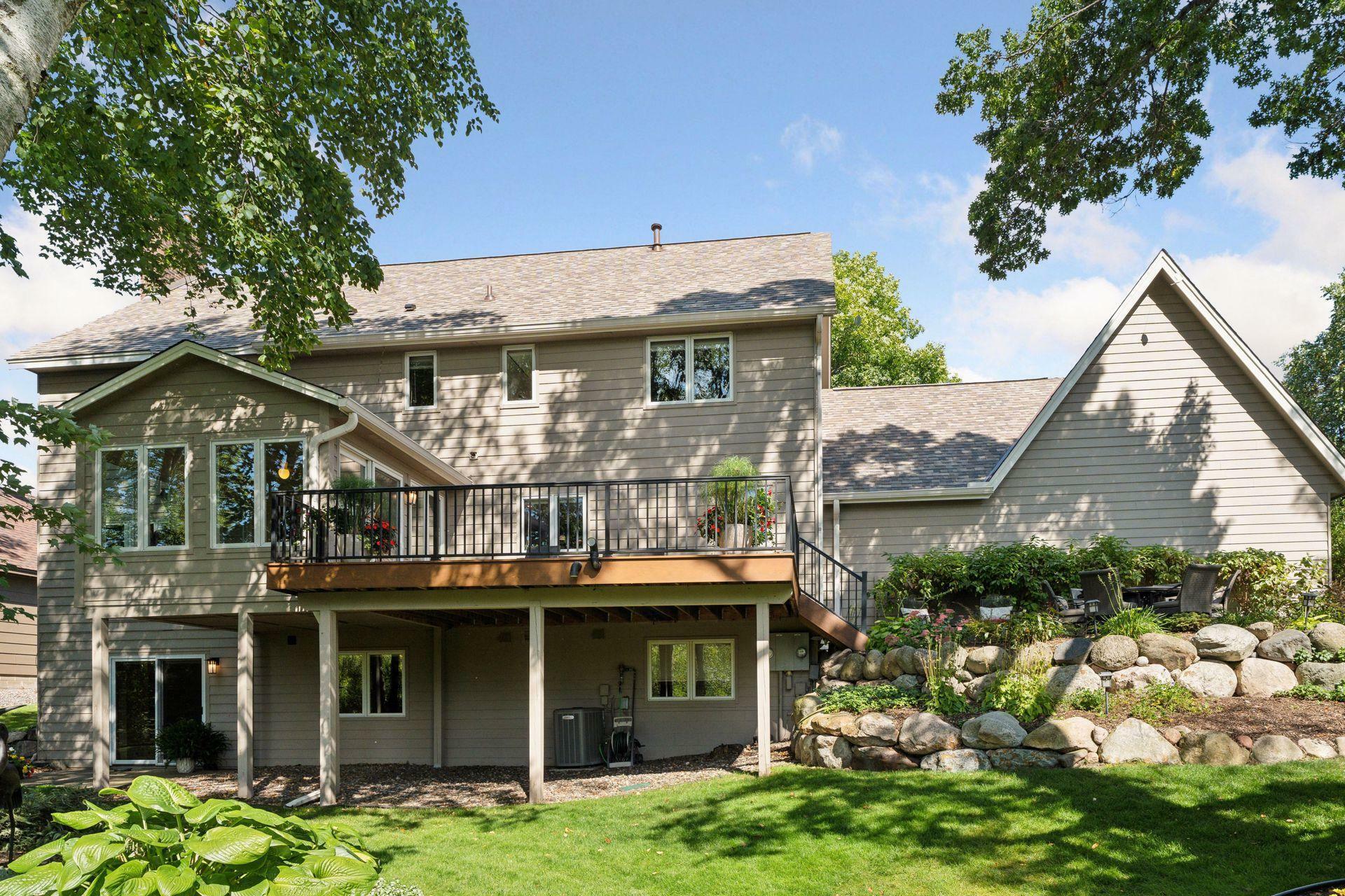 Property Photo:  950 Scenic Drive  MN 55126 