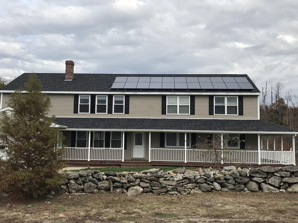 Property Photo: 18 Willard Rd MA 01566