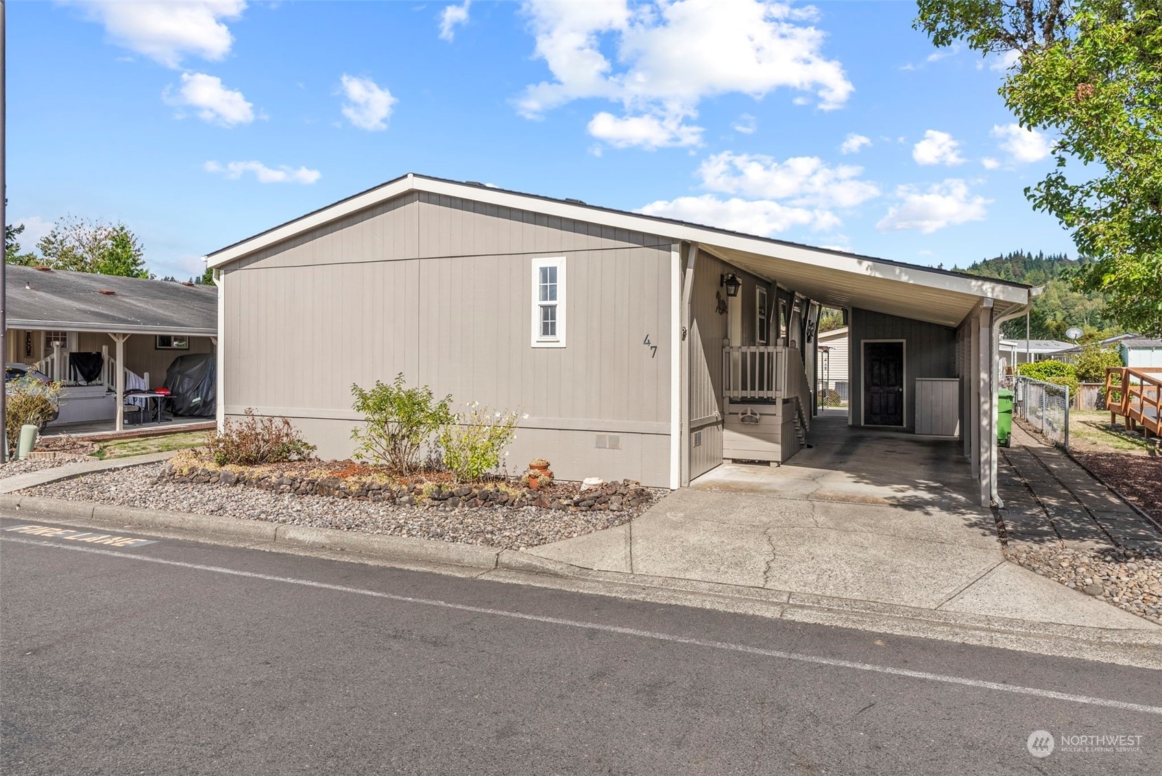 Property Photo:  47 Heritage Boulevard  WA 98632 