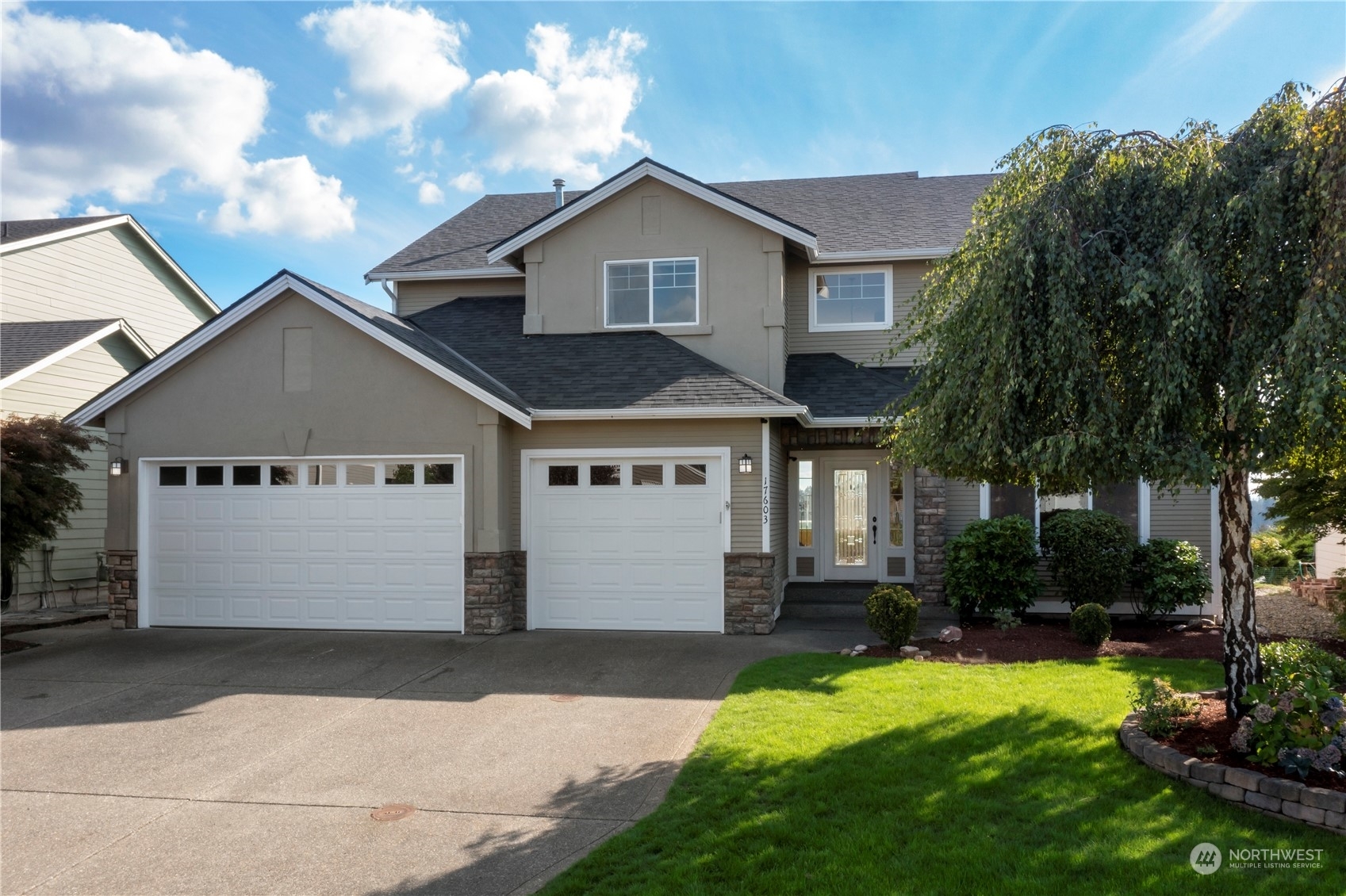 17603 Panorama Boulevard E  Bonney Lake WA 98391 photo