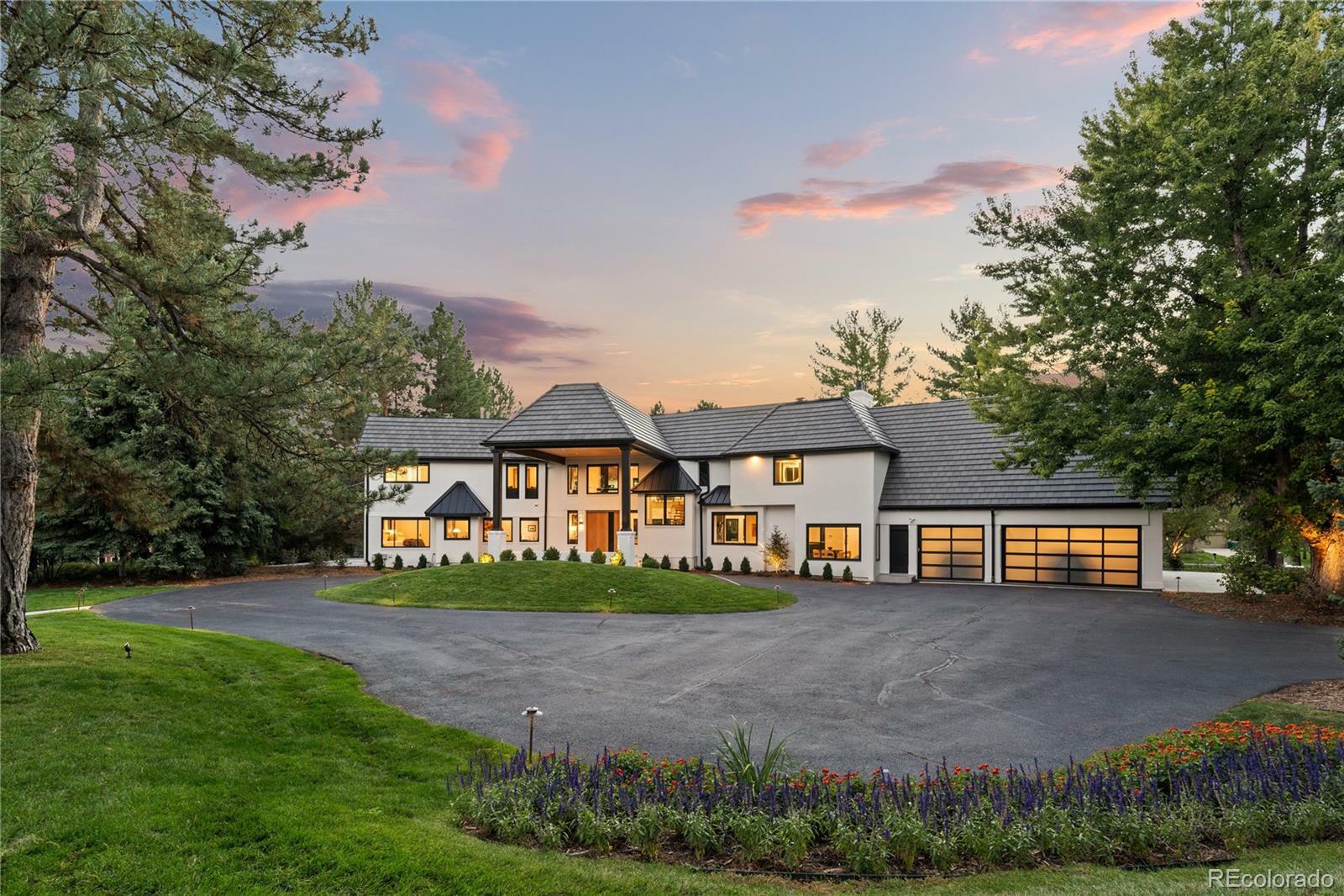 Property Photo: 6 Sunrise Drive CO 80113