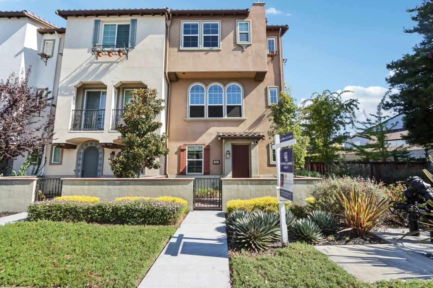Property Photo: 787 East Evelyn Avenue CA 94086