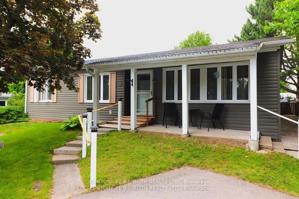 Property Photo:  6 Yew Crt  ON L9S 1M9 