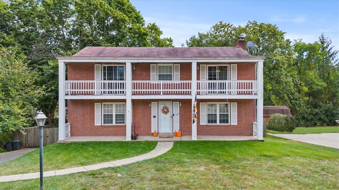 Property Photo:  117 Snell Drive  PA 15108 