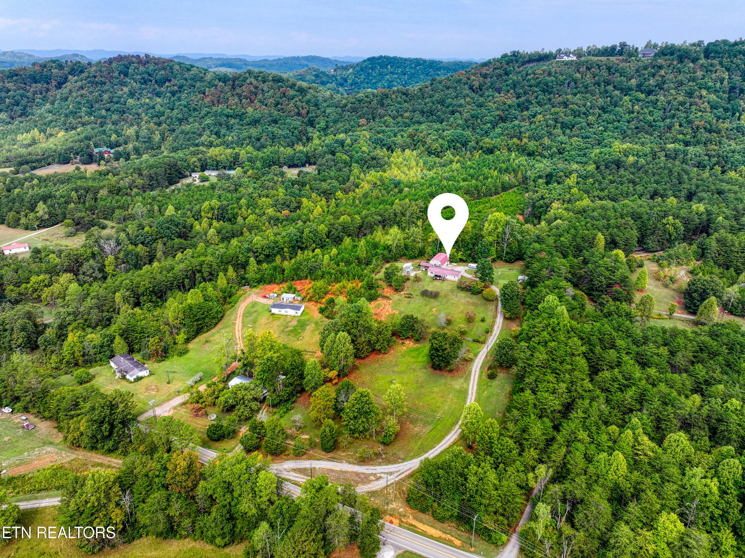 Property Photo:  909 Reagan Valley Rd  TN 37385 