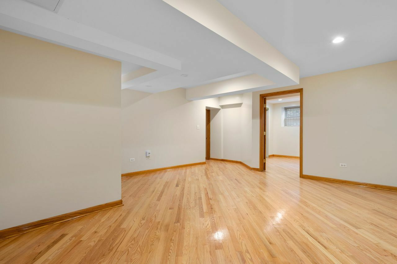 Property Photo:  5203 S Woodlawn Avenue G  IL 60615 