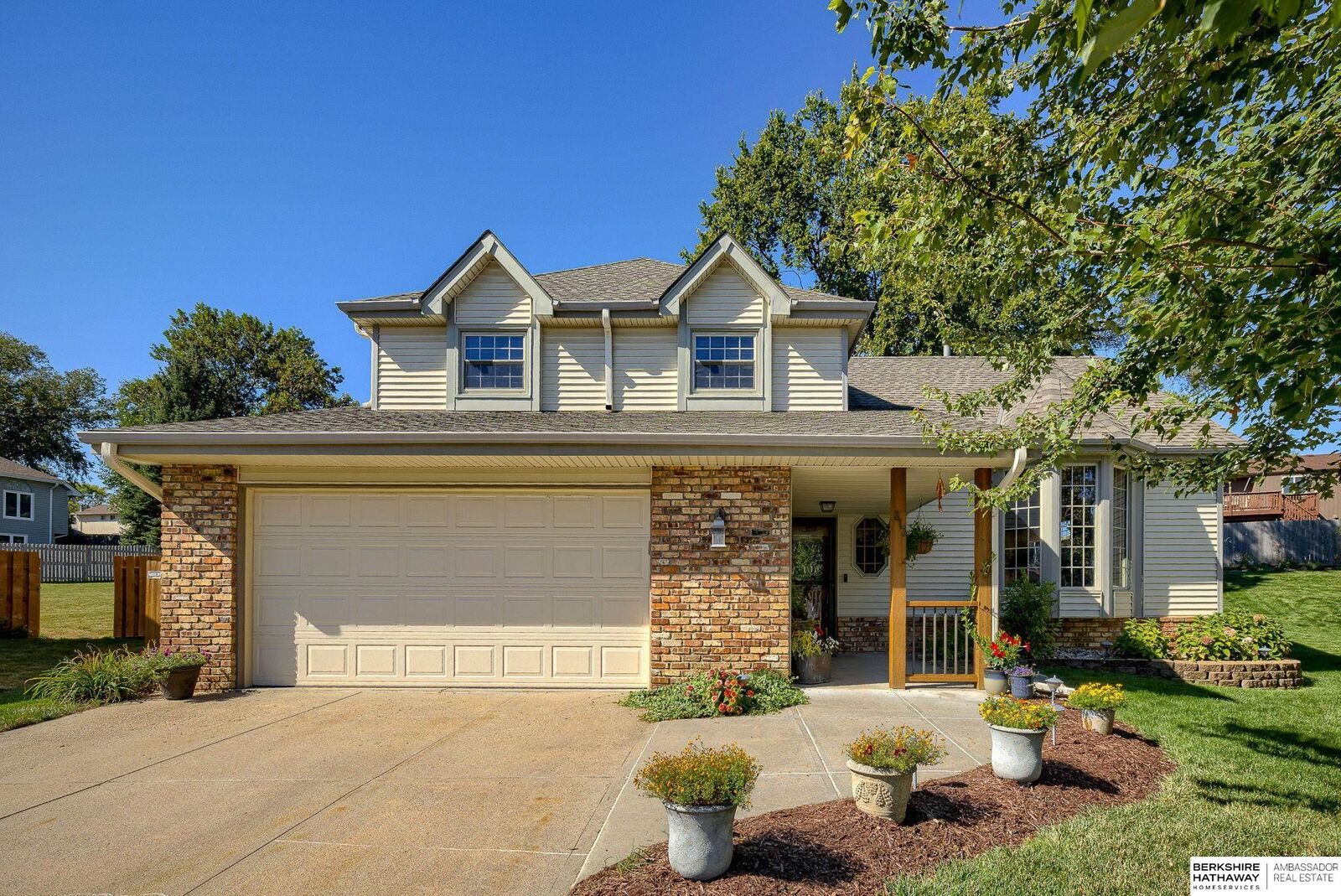 Property Photo:  312 Pierce Street  NE 68046 