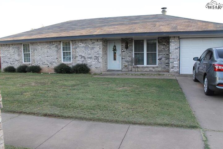 4317 Edgehill  Wichita Falls TX 76306 photo