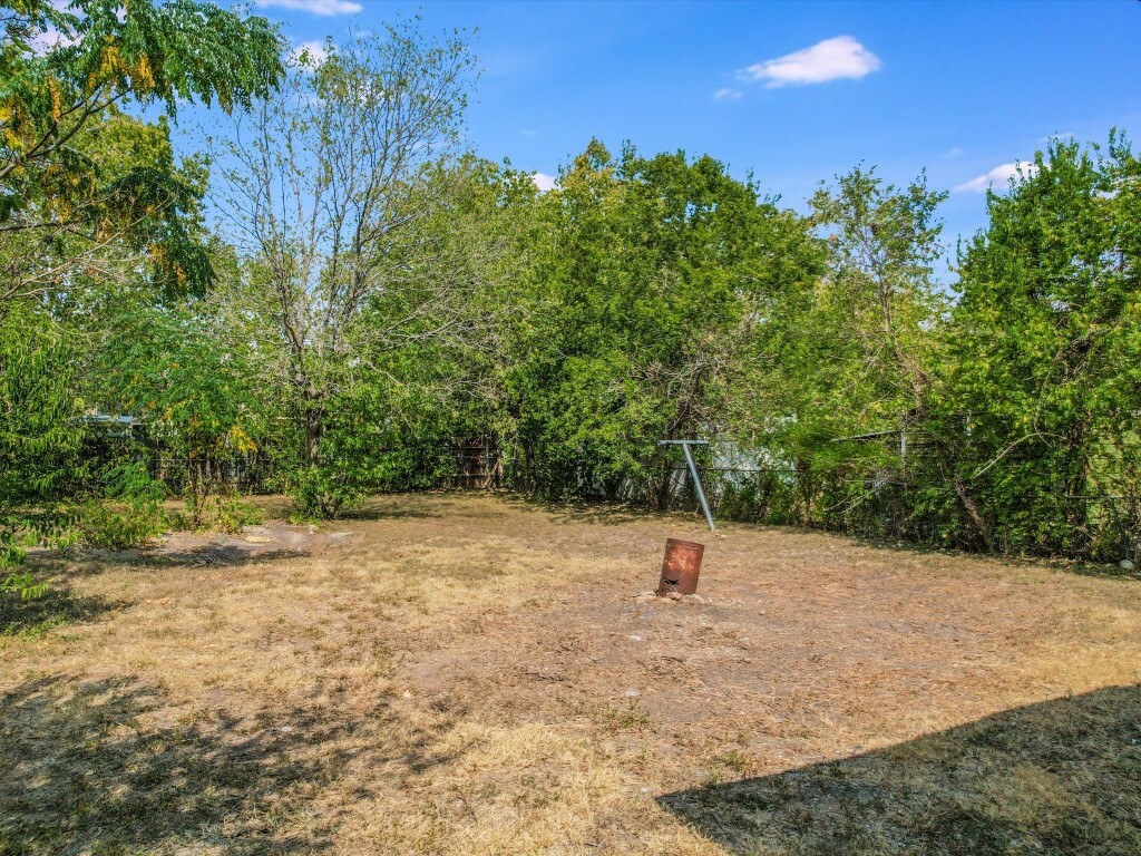 Property Photo:  6112 Caddie Street  TX 78741 