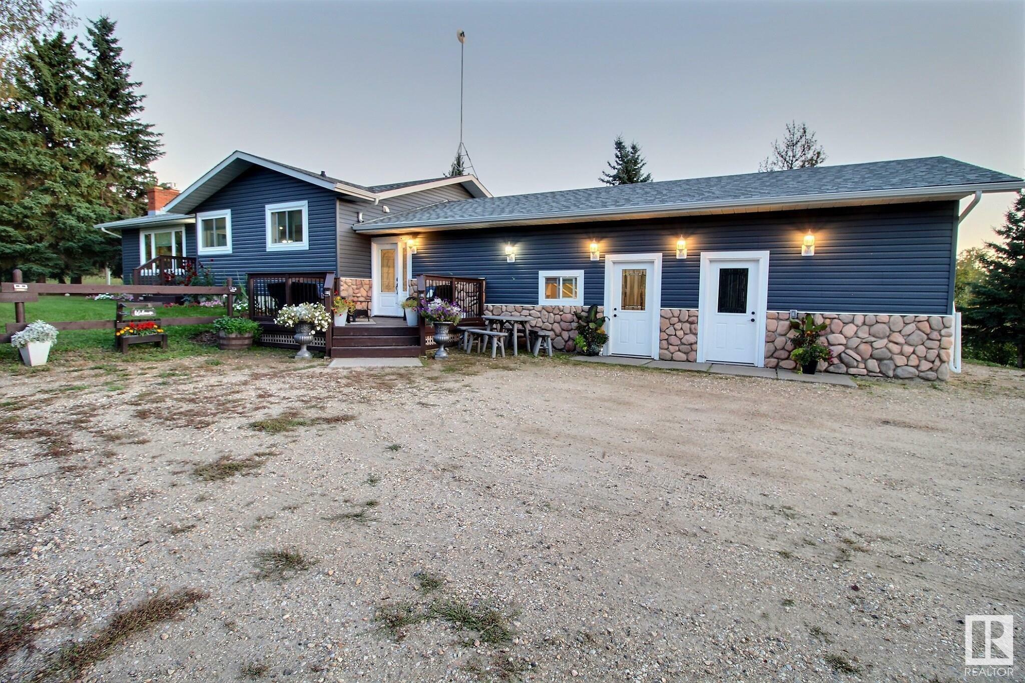 Property Photo:  51122 Rge Road 265 15  AB T7Y 1G2 