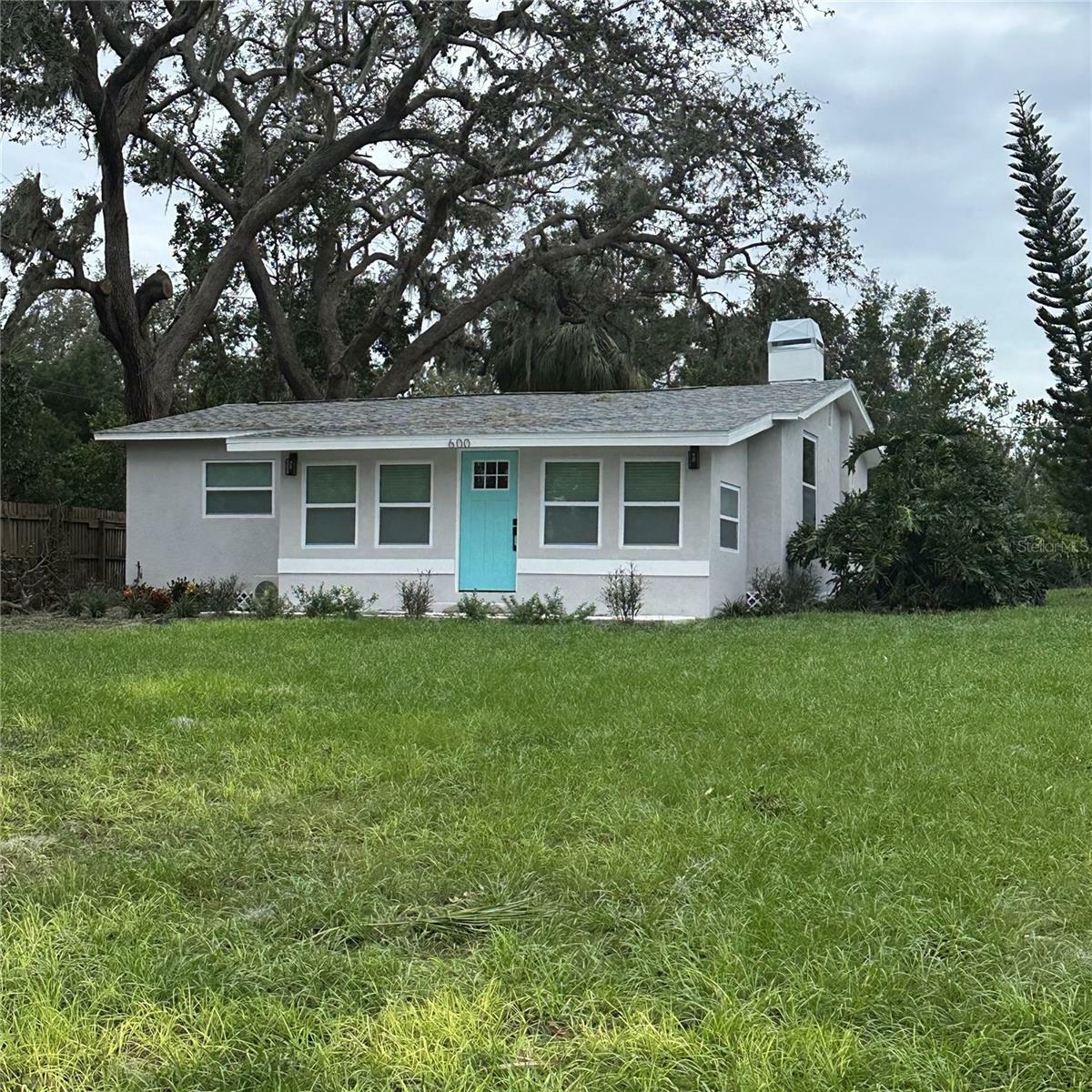 Property Photo:  600 N Highland Avenue  FL 34688 