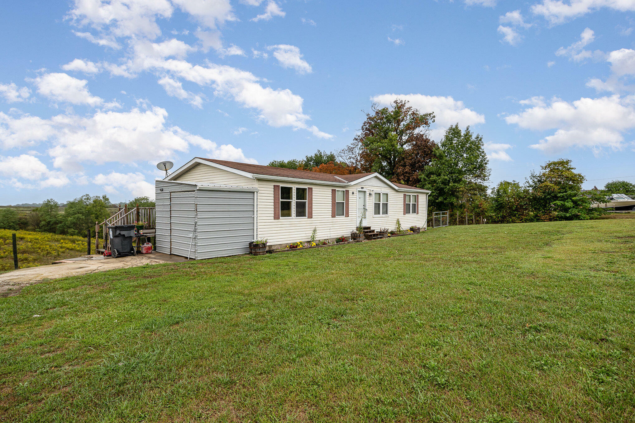 Property Photo:  5805 Napoleon Zion Station Road  KY 41035 