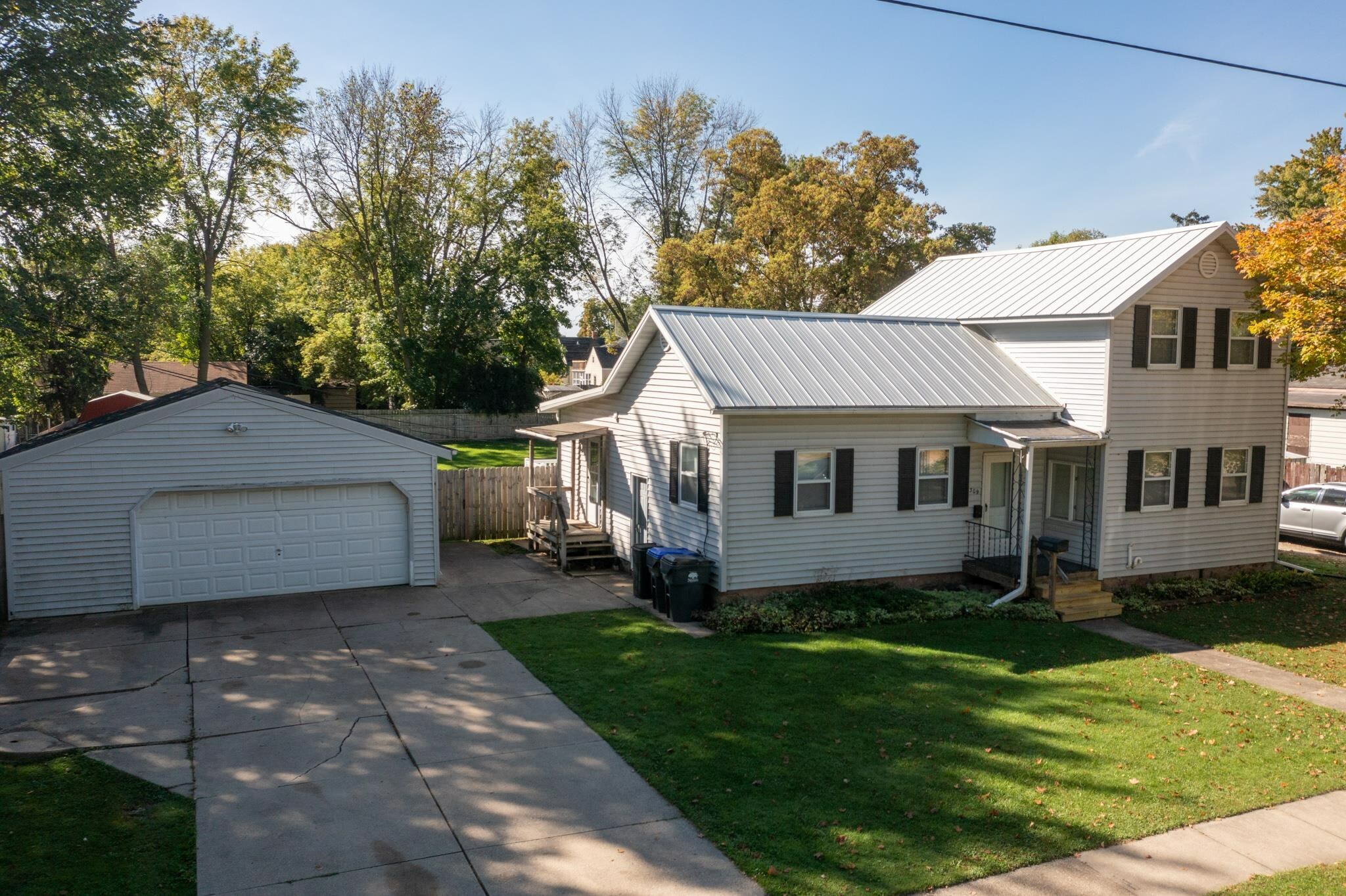 Property Photo:  309 Hewitt Street  WI 54956 