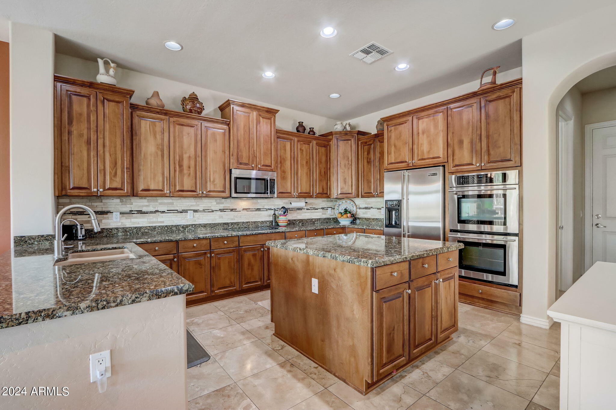 Property Photo:  3660 S Golden Eye Lane  AZ 85118 