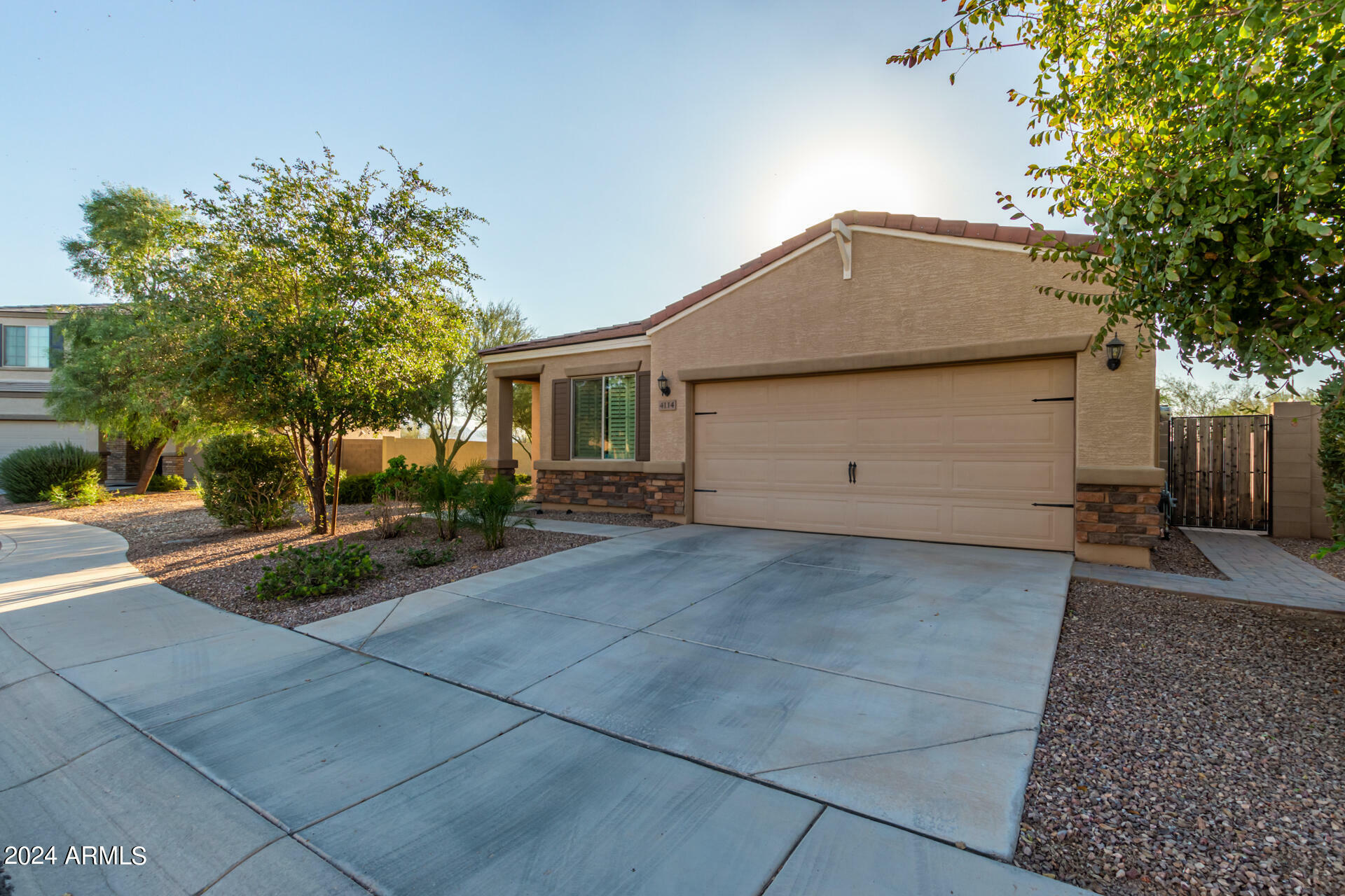 Property Photo:  4114 S 82nd Lane  AZ 85043 