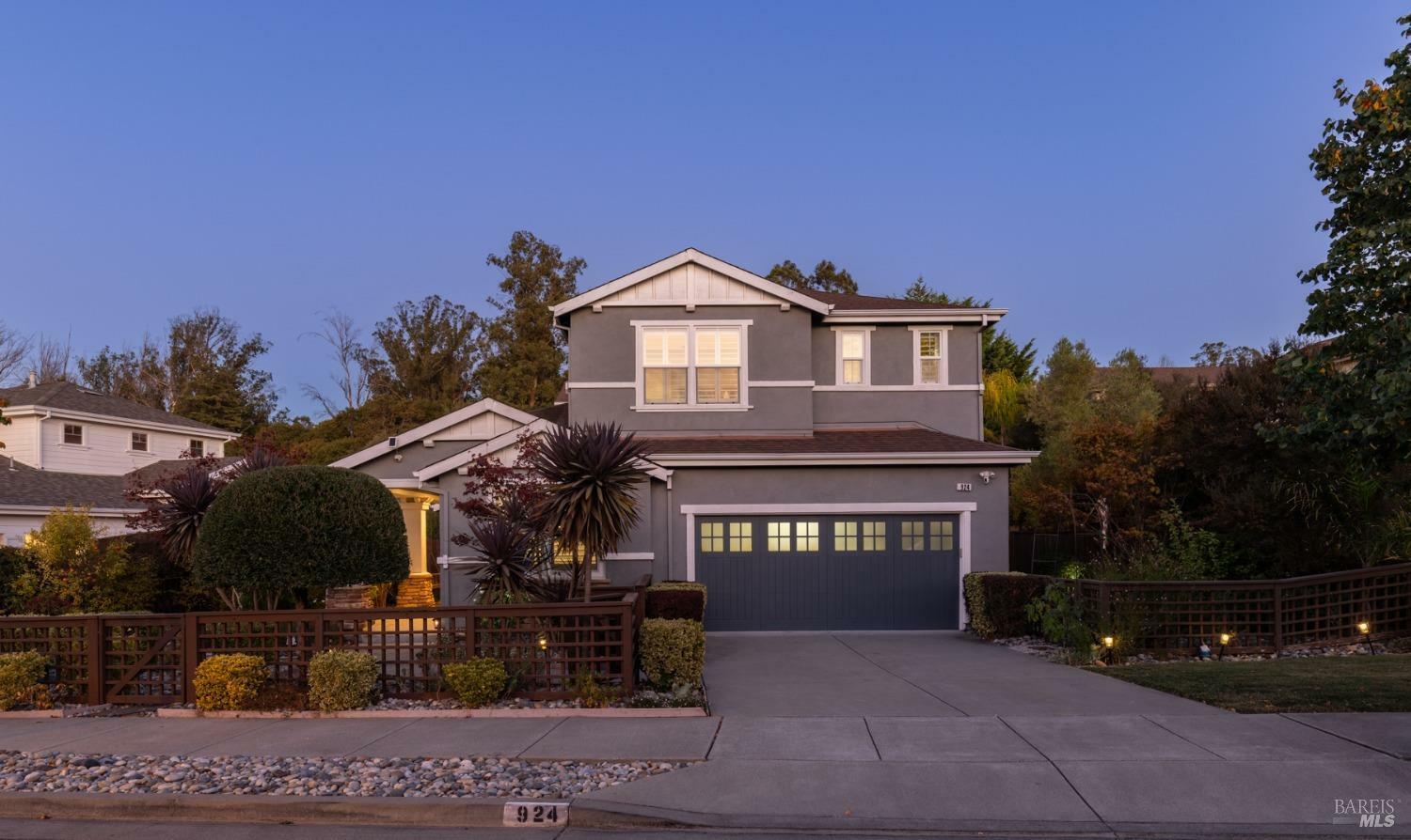 Property Photo:  924 Elm Drive  CA 94952 