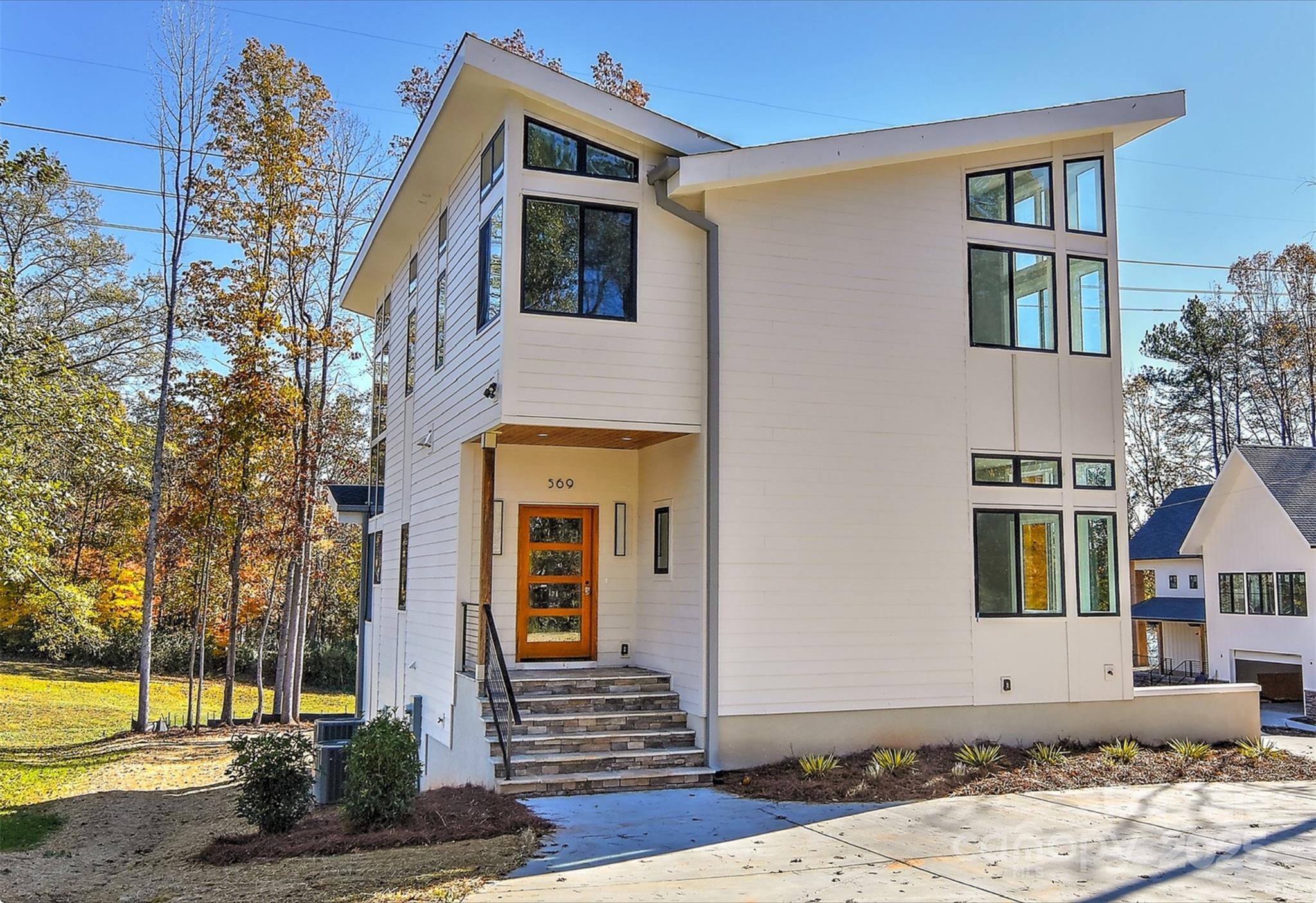 Property Photo: 569 Evergreen Road SC 29710