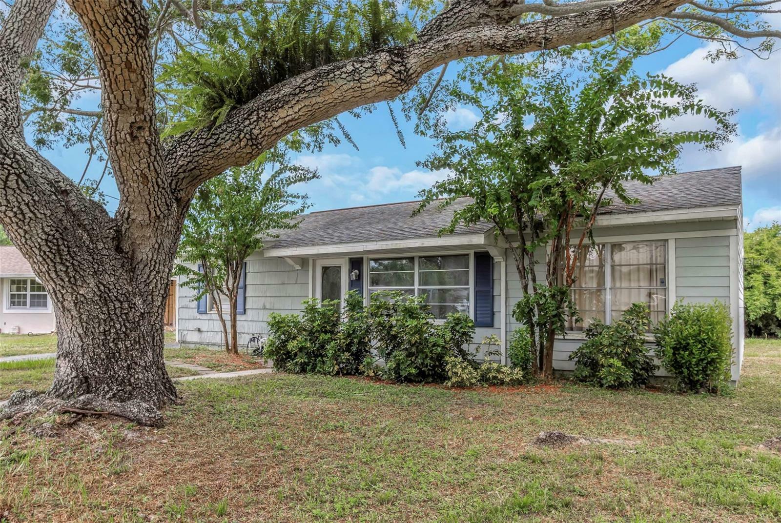 Property Photo:  4407 W Bay Villa Avenue  FL 33611 