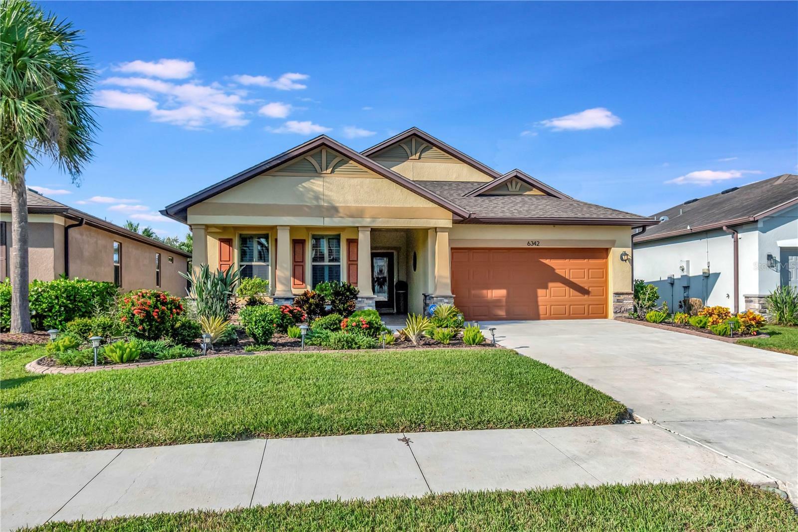 Property Photo: 6342 Kenava Loop FL 34221