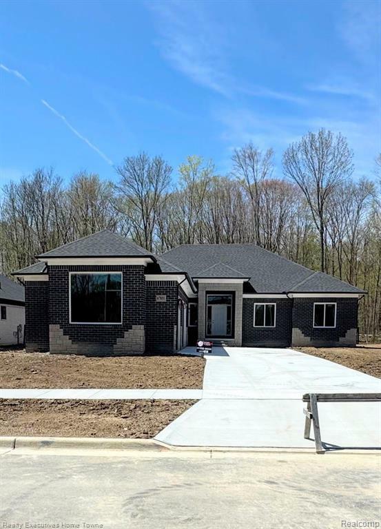 67831 Ashley Avenue  Richmond MI 48062 5920 photo