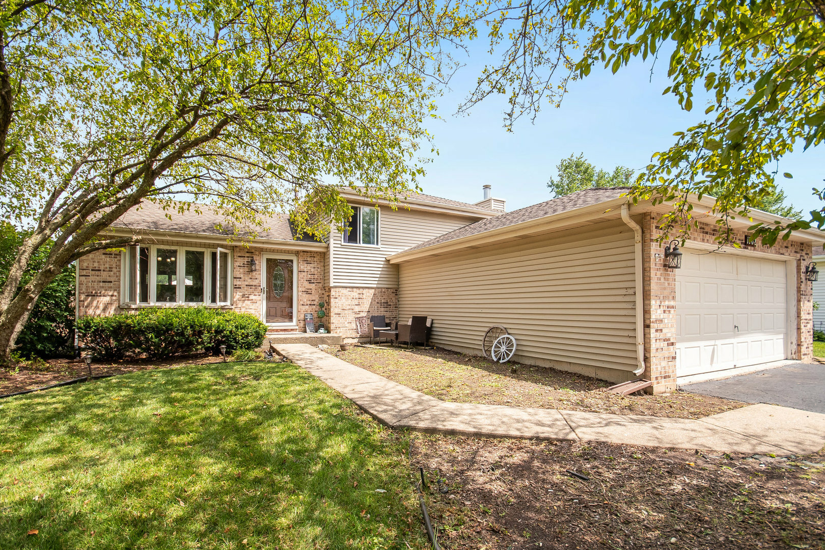 Property Photo:  1702 Pebble Beach Drive  IL 60586 