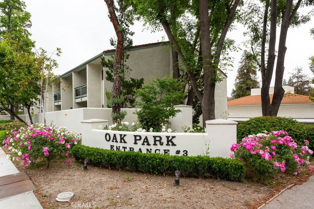 Property Photo:  4632 Park Granada 93  CA 91302 