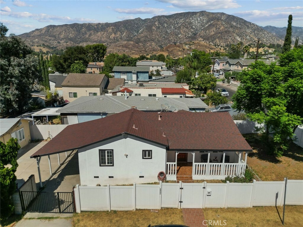 Property Photo:  10751 Nassau Avenue  CA 91040 