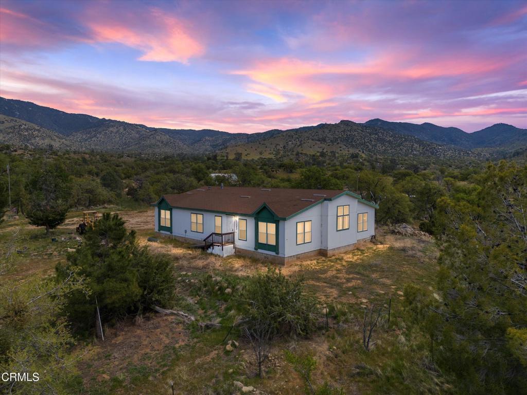 11543 Jay Drive  Caliente CA 93518 photo