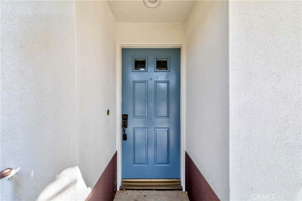 Property Photo:  2325 Ternberry Court  CA 92782 