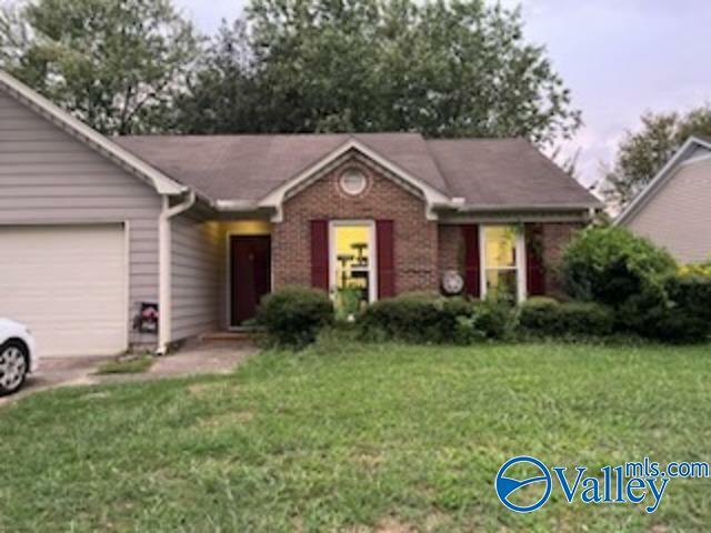 114 Hollington Drive NE  Huntsville AL 35811 photo