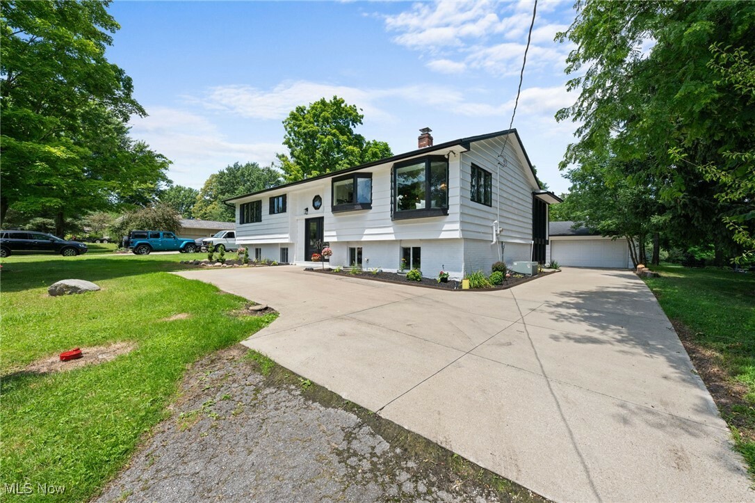 Property Photo:  11464 Boston Road  OH 44133 