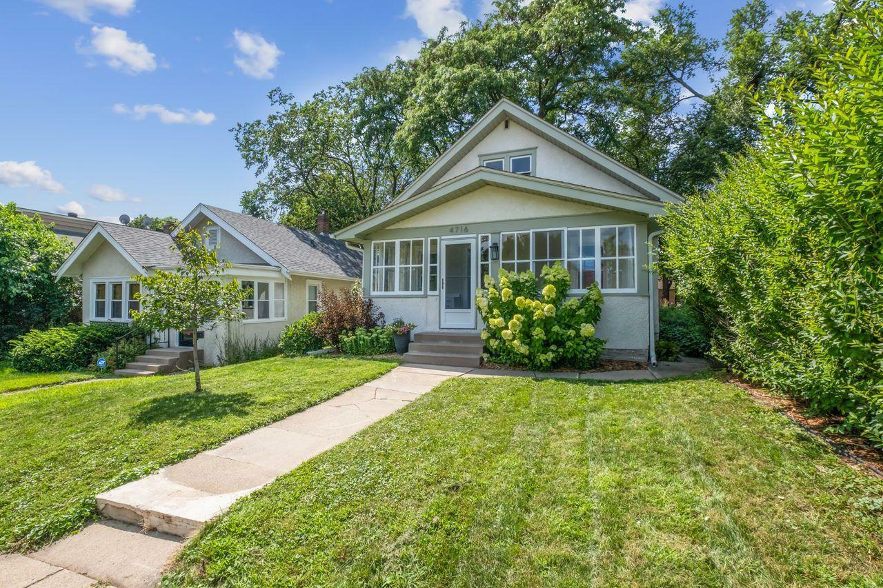 Property Photo:  4716 Columbus Avenue  MN 55407 