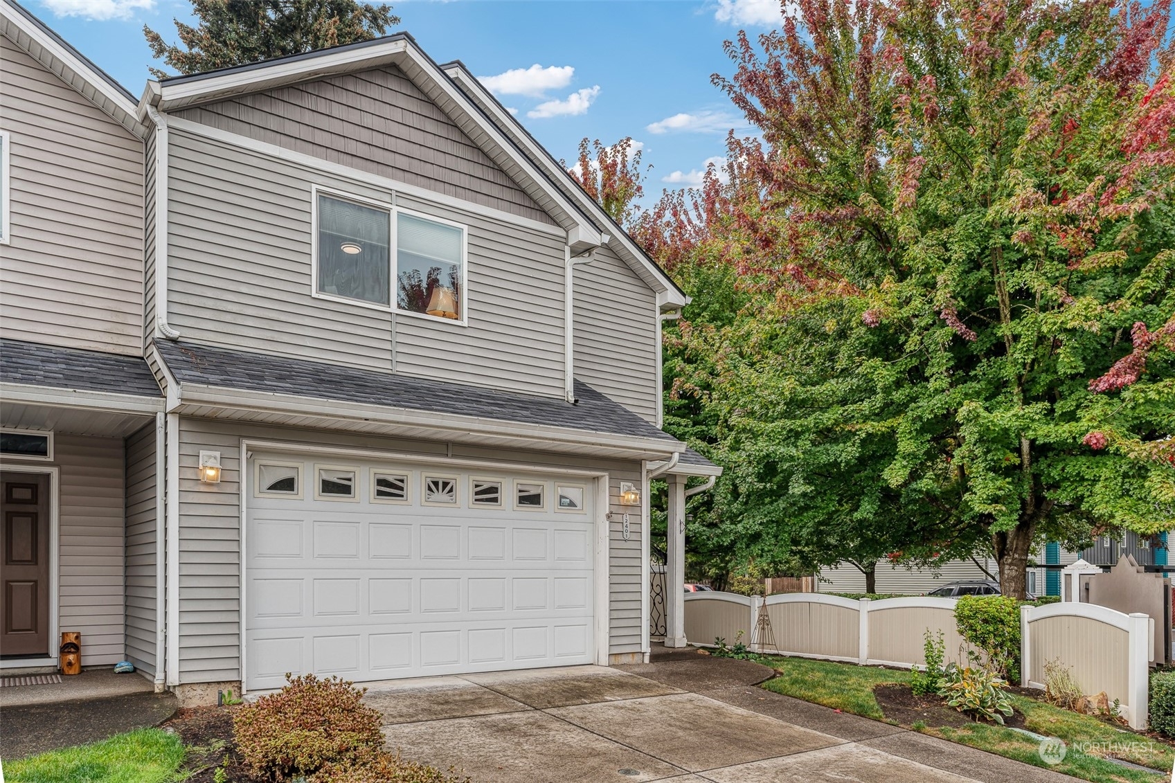 Property Photo:  12401 NE 70th Circle  WA 98682 