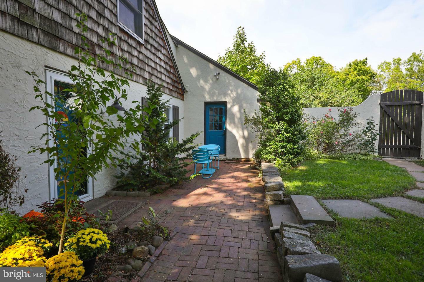 Property Photo:  3 Brooke Lane  PA 19462 