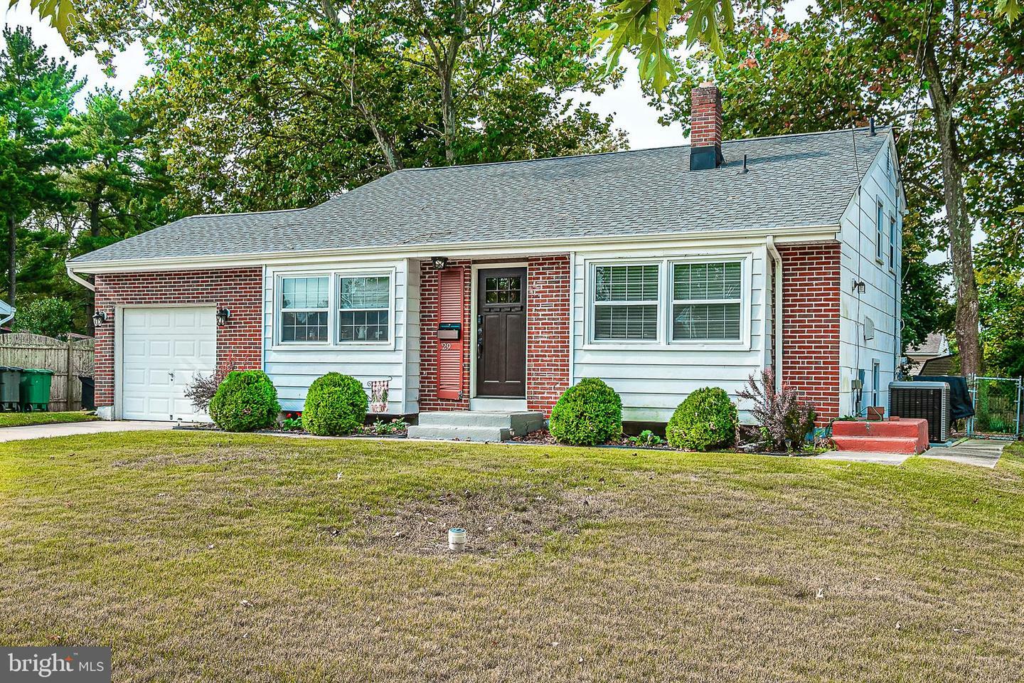 Property Photo:  29 Woodbrook  NJ 08012 