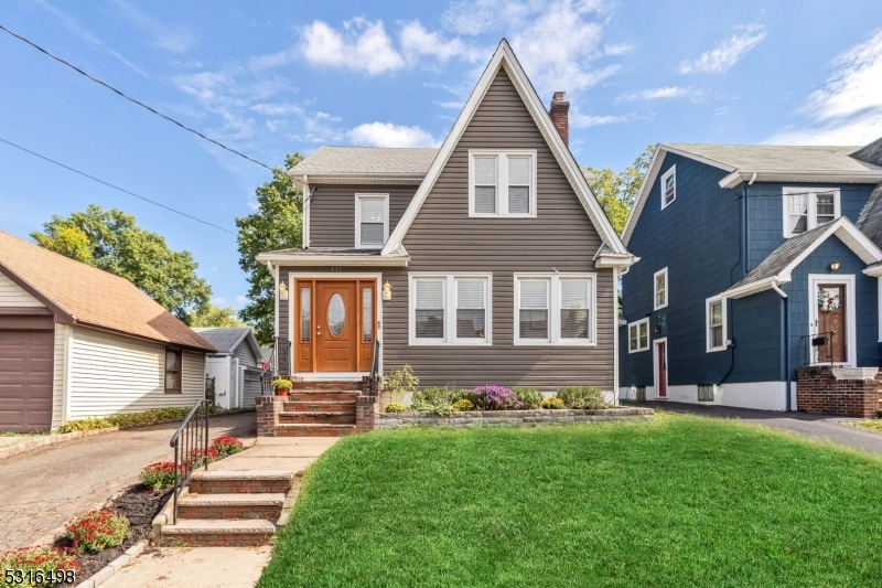 Property Photo:  435 Sheridan Ave  NJ 07204 