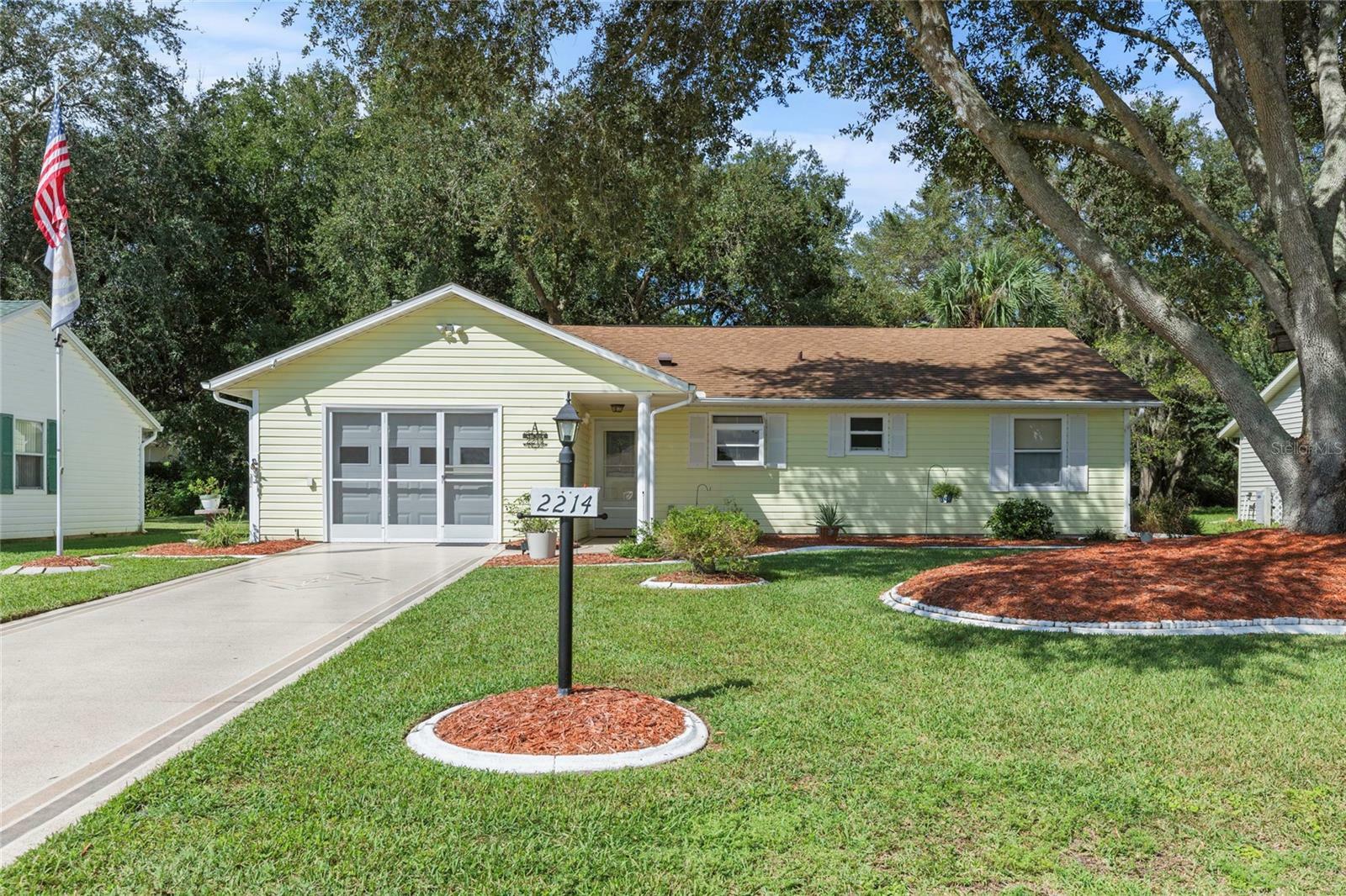 Property Photo:  2214 Orkney Drive  FL 34788 