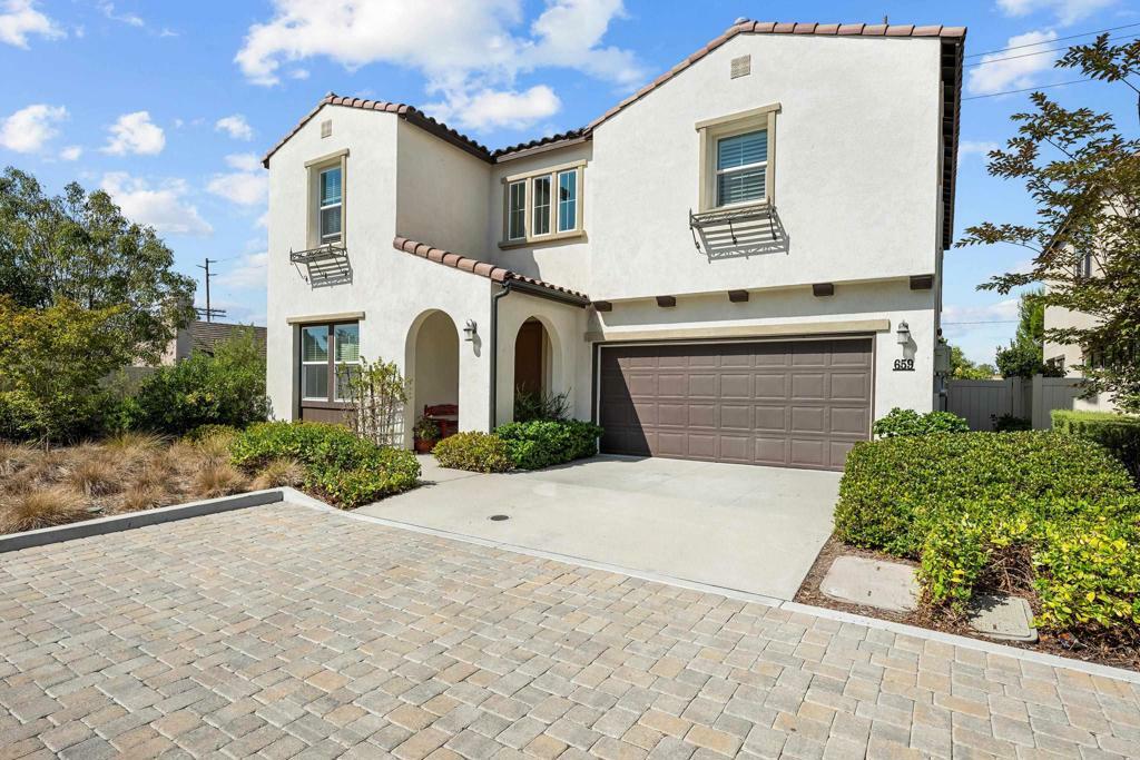 Property Photo:  659 Grant Court  CA 92083 