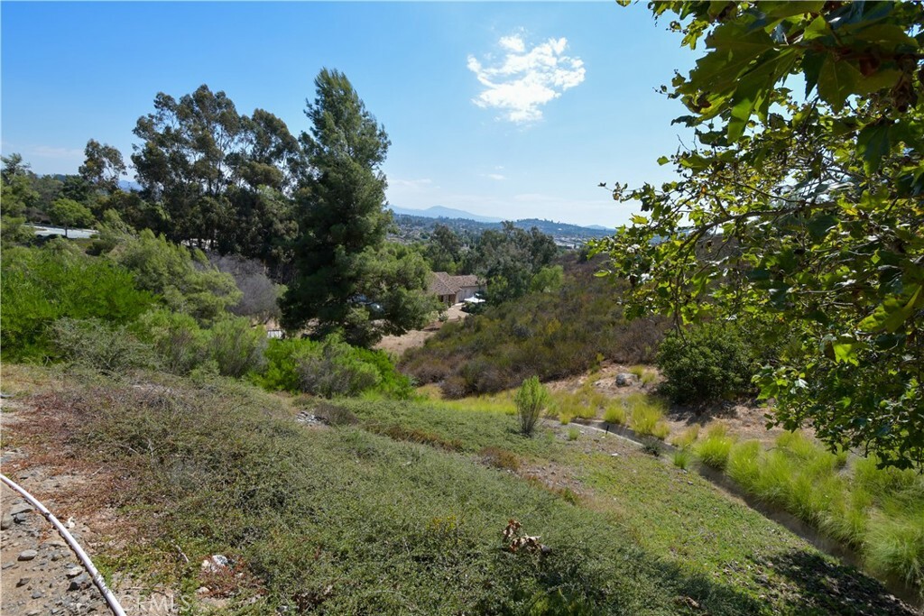 Property Photo:  2139 Valley Rim  CA 92026 