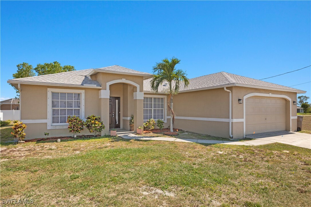 Property Photo:  1708 Diplomat Parkway W  FL 33993 