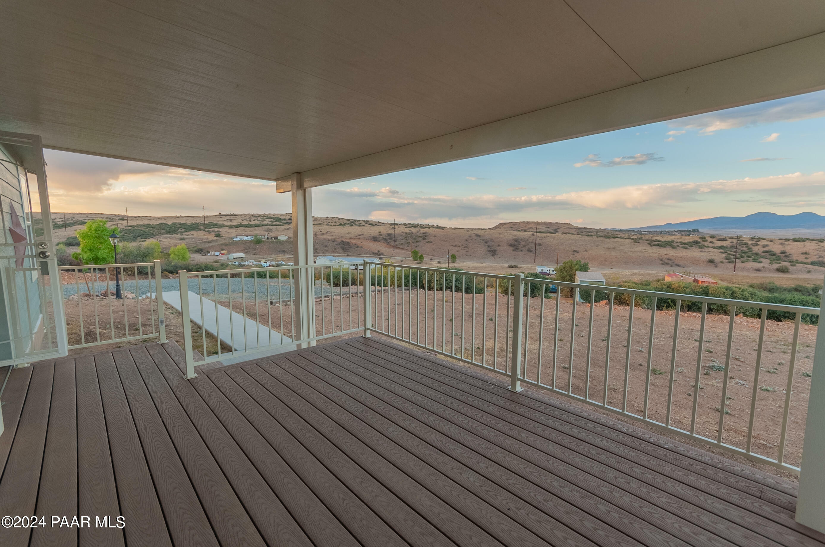 Property Photo:  110 S Beetlebug Pass  AZ 86327 