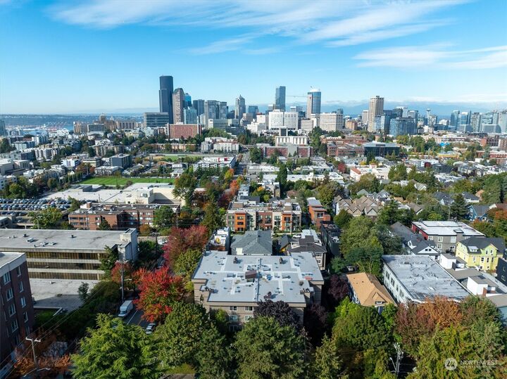 701  17th Avenue 101  Seattle WA 98122 photo