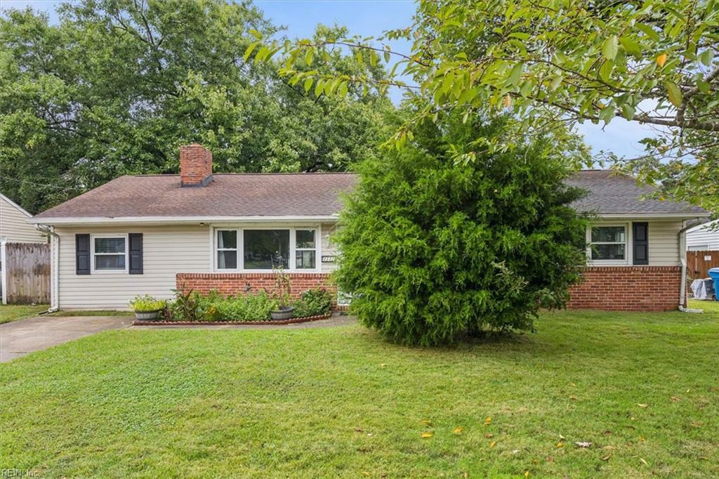 Property Photo:  4882 Euclid Road  VA 23462 