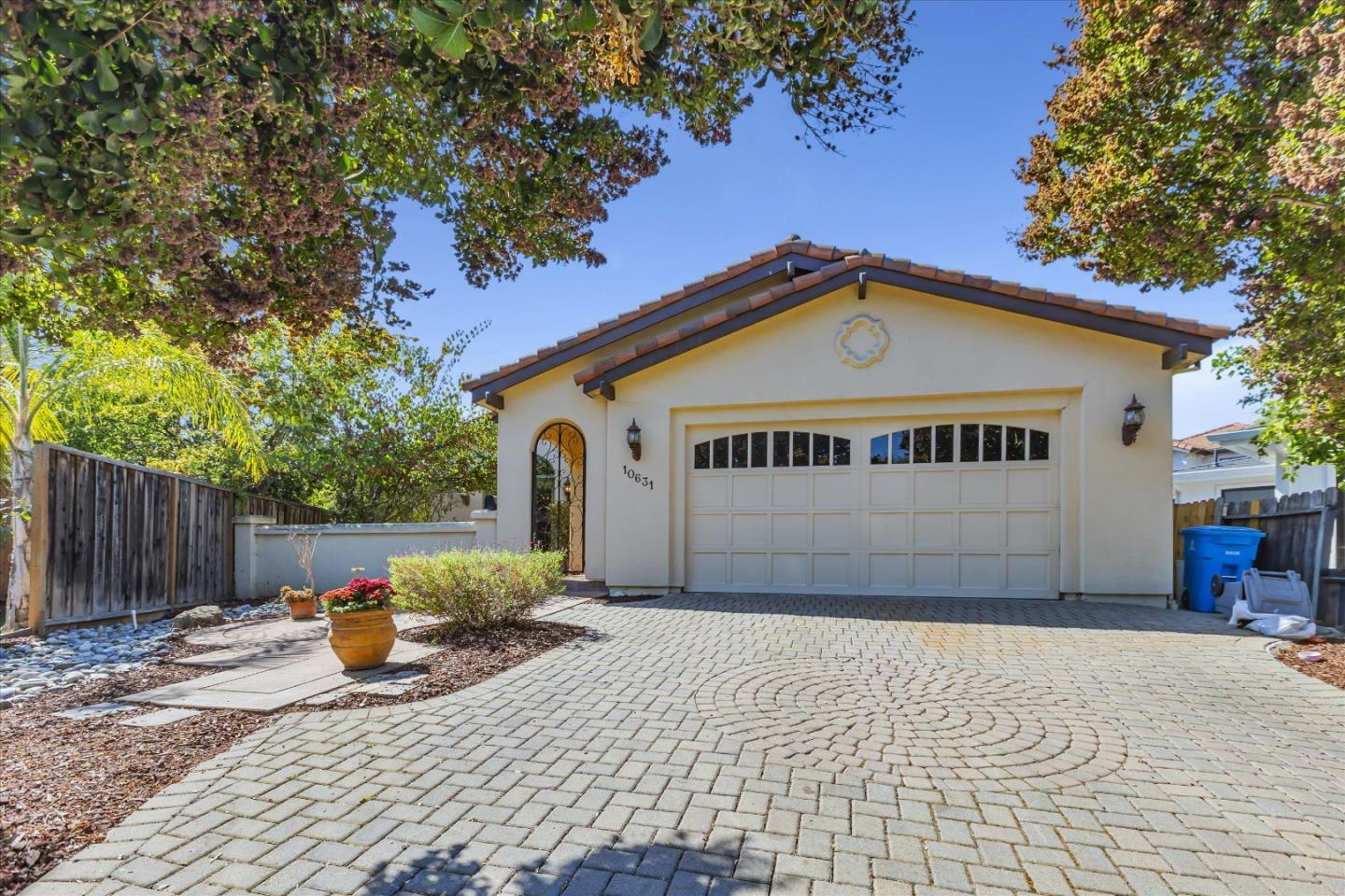 Property Photo:  10631 Tuggle Place  CA 95014 